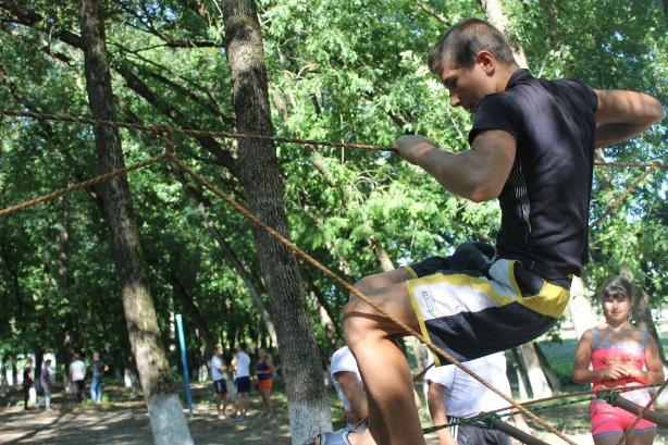 Тбилисцы посоревновались в преодолении полосы препятствий